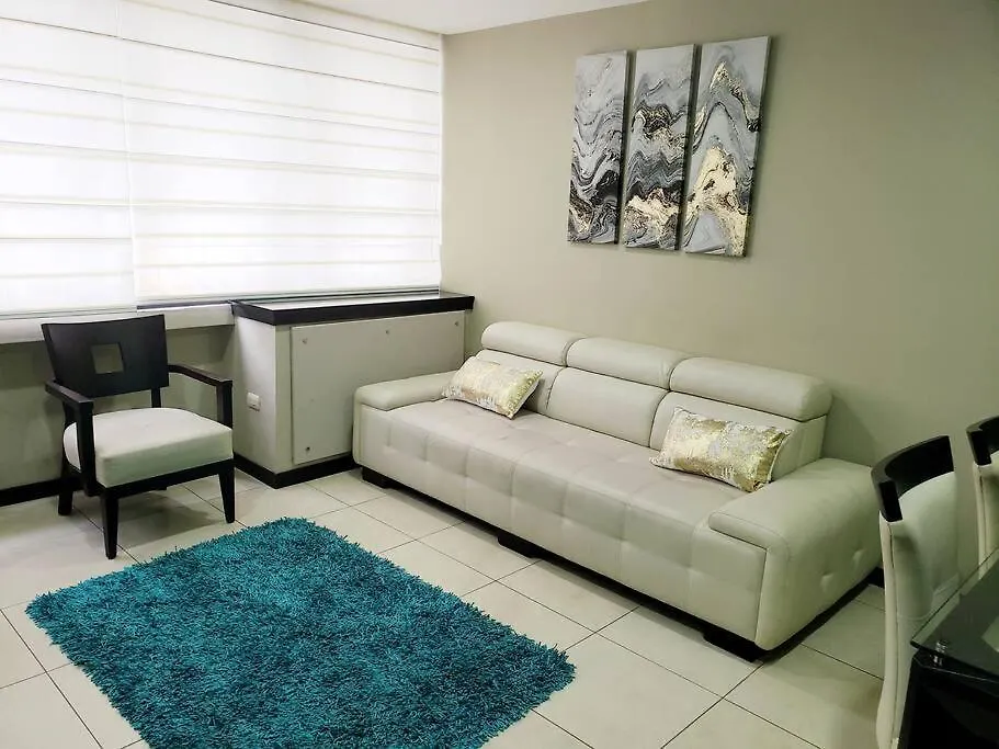 Διαμέρισμα Ecusuites Room Emporium Con Jacuzzi Privado Γκουαγιακίλ Ισημερινός