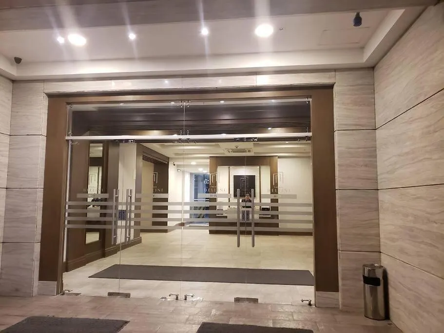 アパート Ecusuites Room Emporium Con Jacuzzi Privado グアヤキル